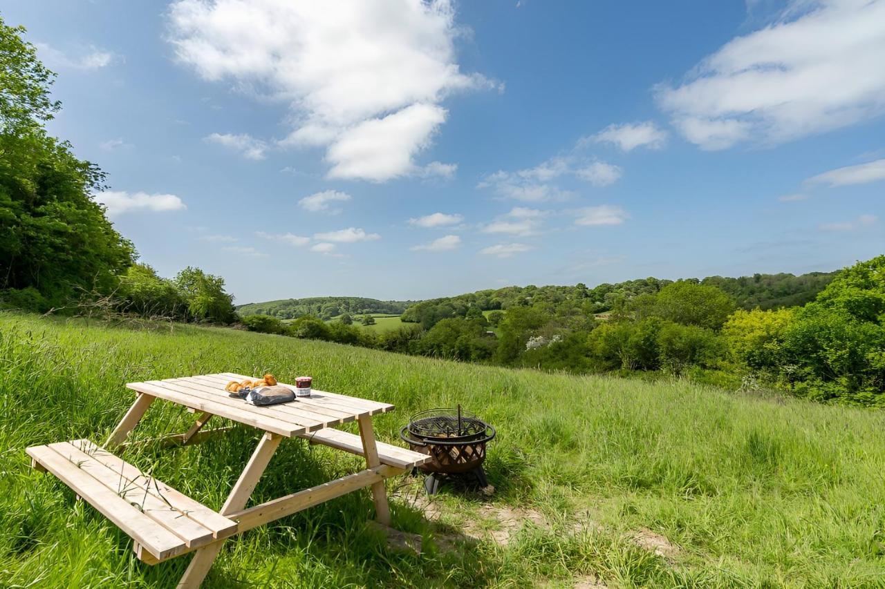 Secluded Offgrid Cabin W/ Sunset View & Fireplace Canterbury Eksteriør bilde
