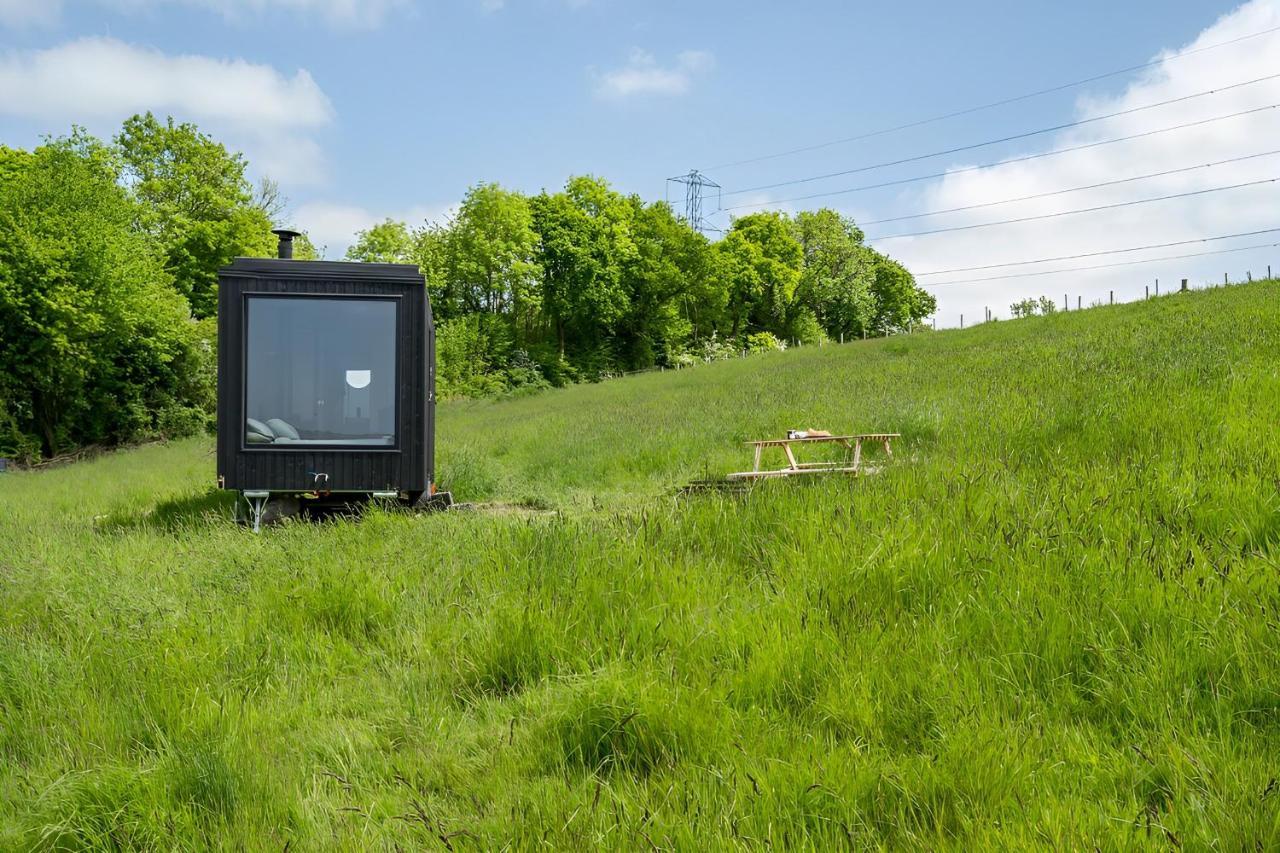 Secluded Offgrid Cabin W/ Sunset View & Fireplace Canterbury Eksteriør bilde
